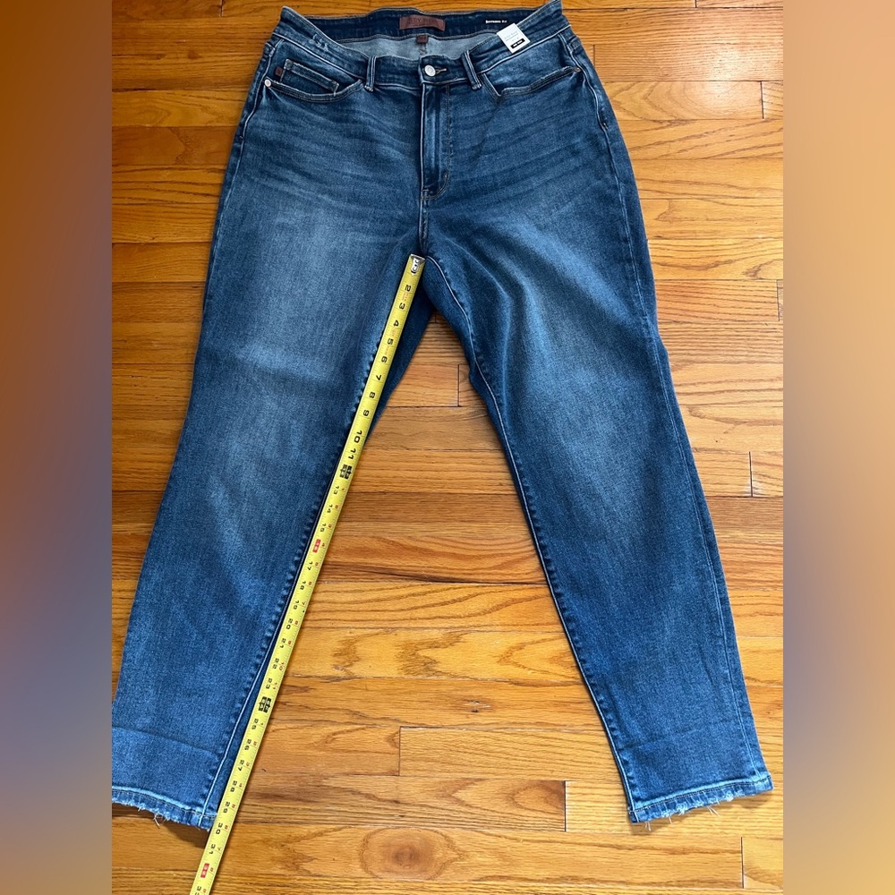 Judy Blue Dark Wash Boyfriend Fit Ankle